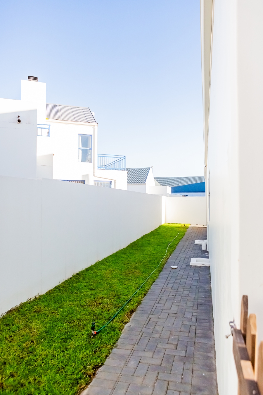 3 Bedroom Property for Sale in Blue Lagoon Western Cape